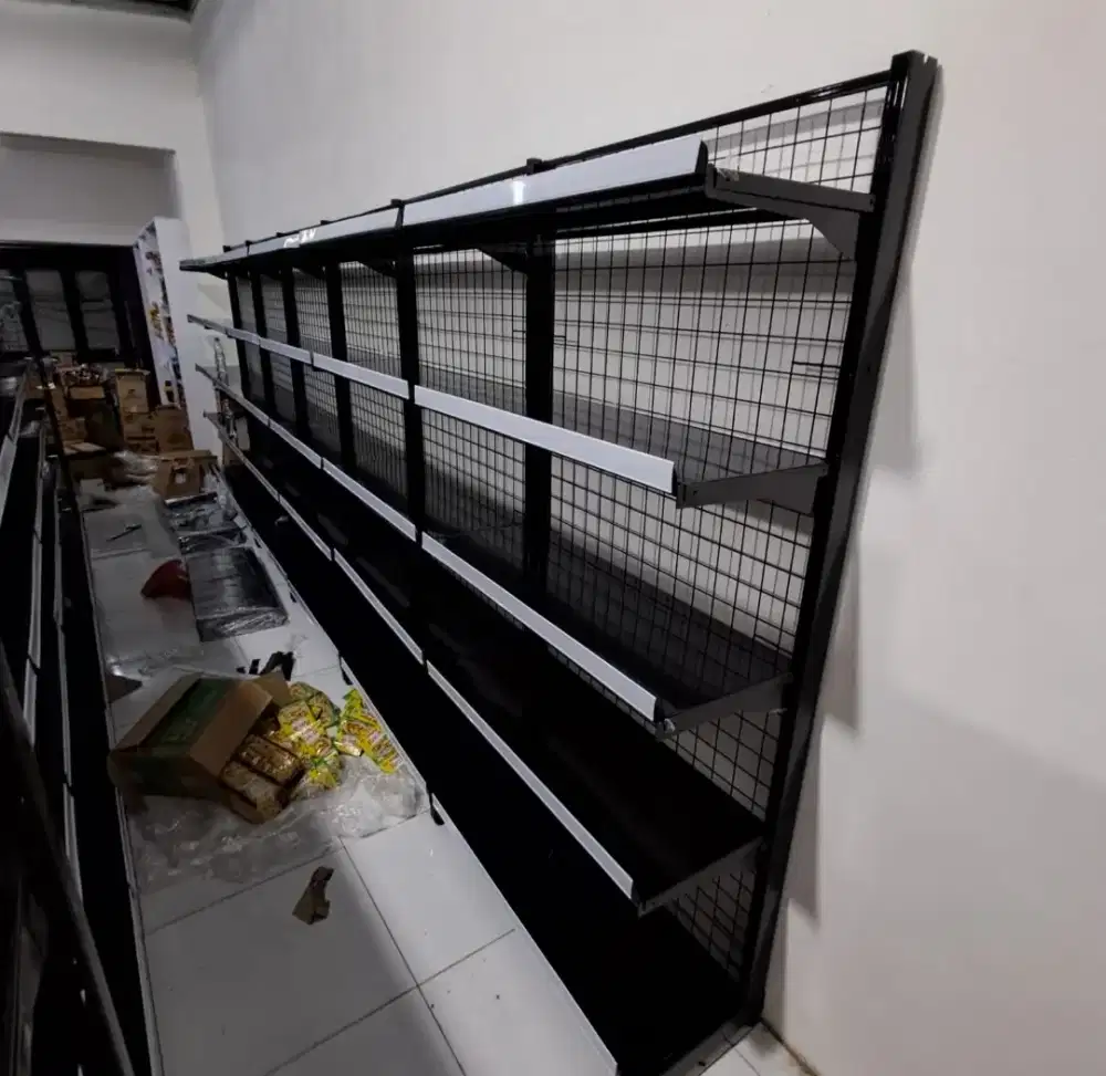 Transformasi warung jadi modern dengan rak minimarket