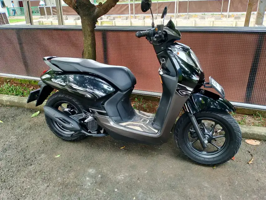 Honda Genio Tipe tertinggi