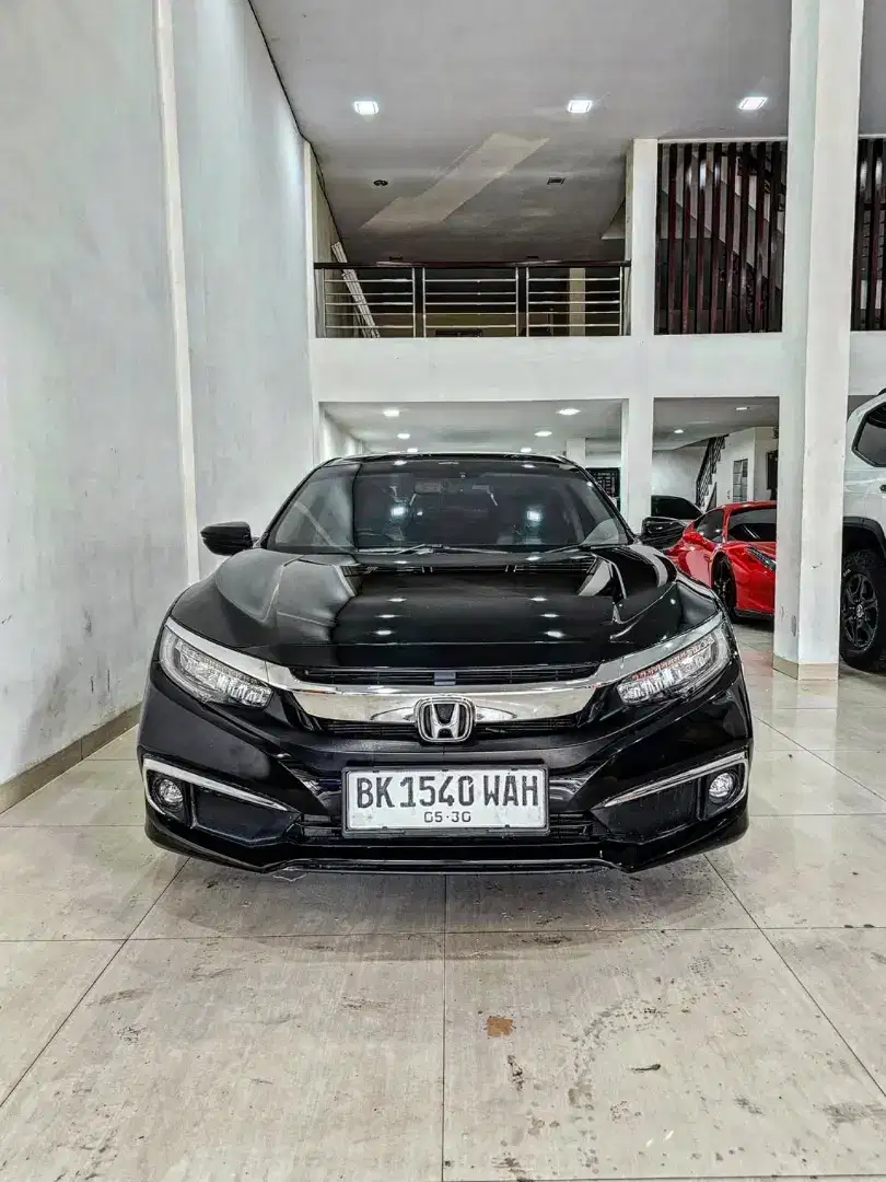 CIVIC Turbo 1.5 ES Facelift A/T 2019 / 2020 honda sedan hatchback