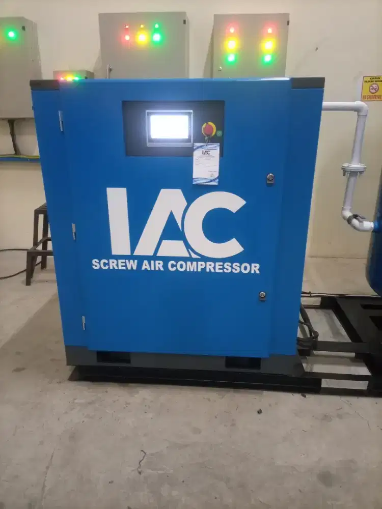 Screw compressor ,receiver tanky and air dryer