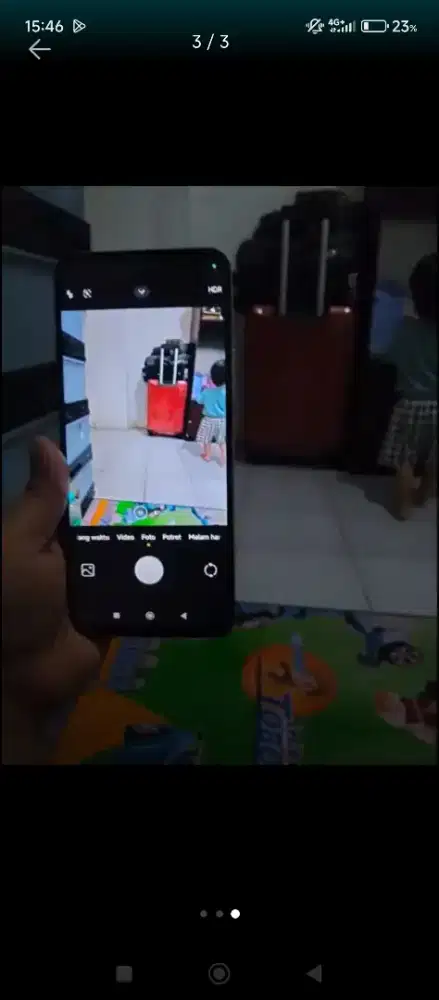 Oppo a37f masih sangat bagus,normal pemakaian