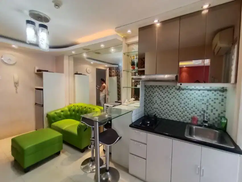 Sewa 2 BR  Apartemen Bassura City 13,5 JT Per 3 Bulan Free Ipl