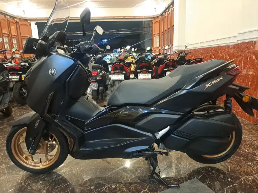 CASH&KREDIT XMAX CONNECTED GARANSI MESIN DAN FREE SERVICE