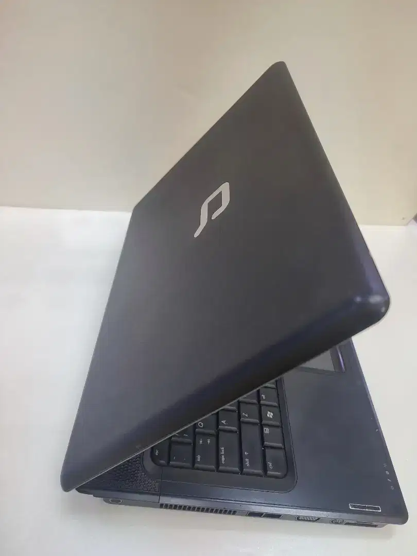 Compaq Presario c700