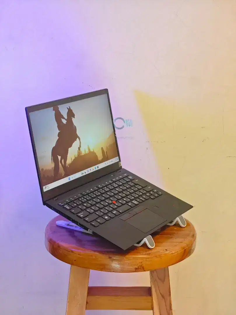 thinkpad x1 carbon gen 6 touchscreen i5 gen 8 ram 8gb ssd 256gb