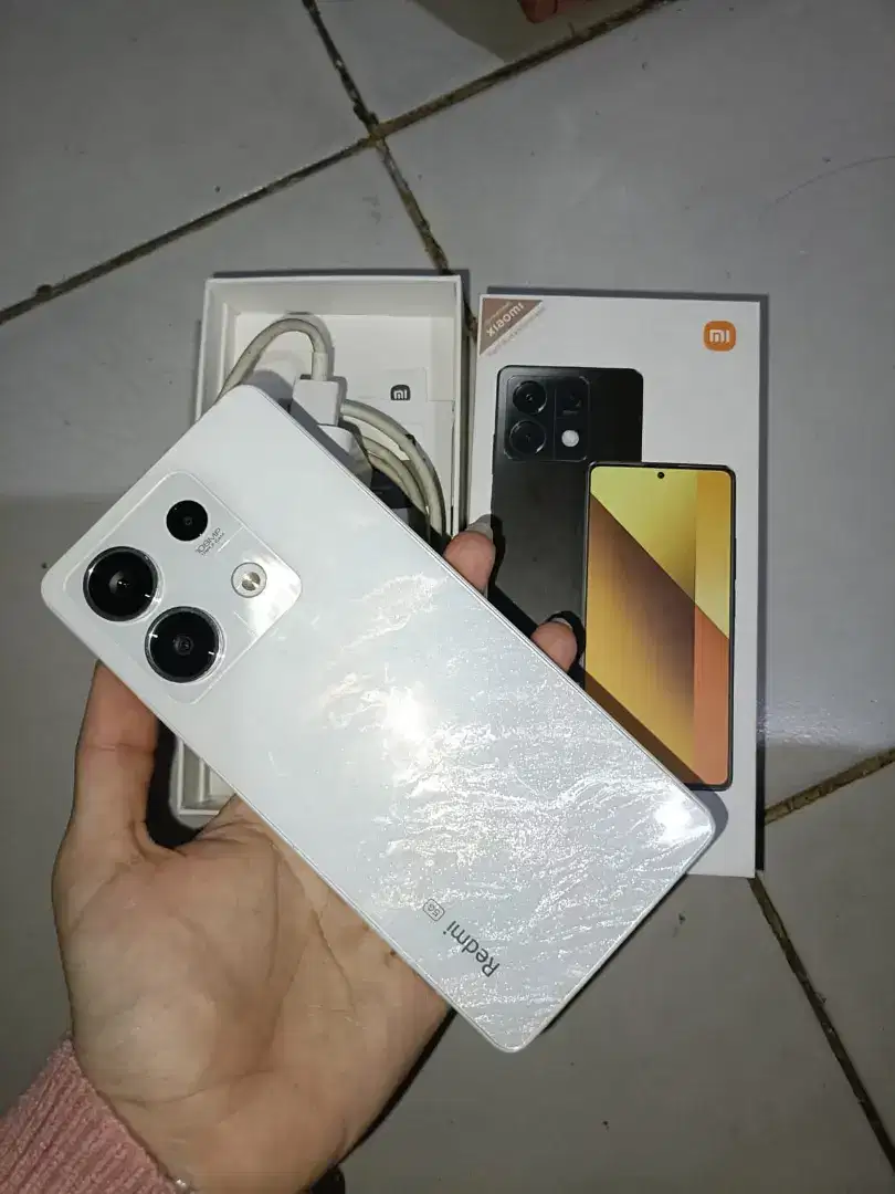 DIJUAL HP SECOND REDMI NOTE 14 5G RAM 8/256 GB