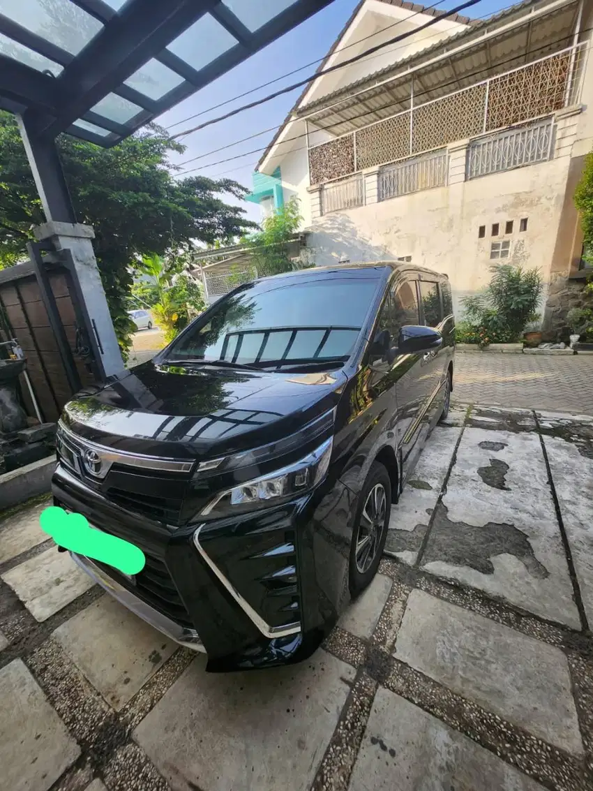 Toyota Voxy 2019 Istimewa