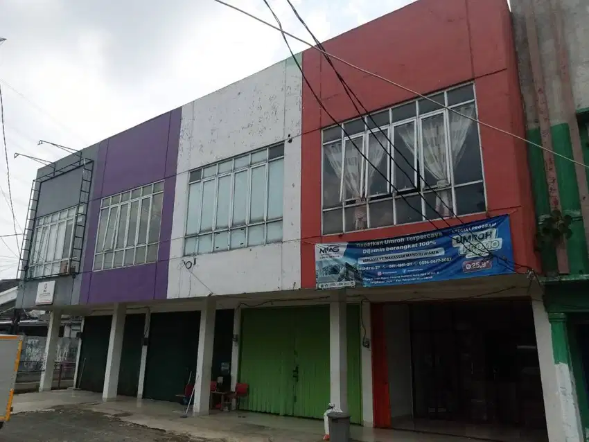 Dijual Ruko Semi Furnished dan Strategis di Pancoran Mas Depok