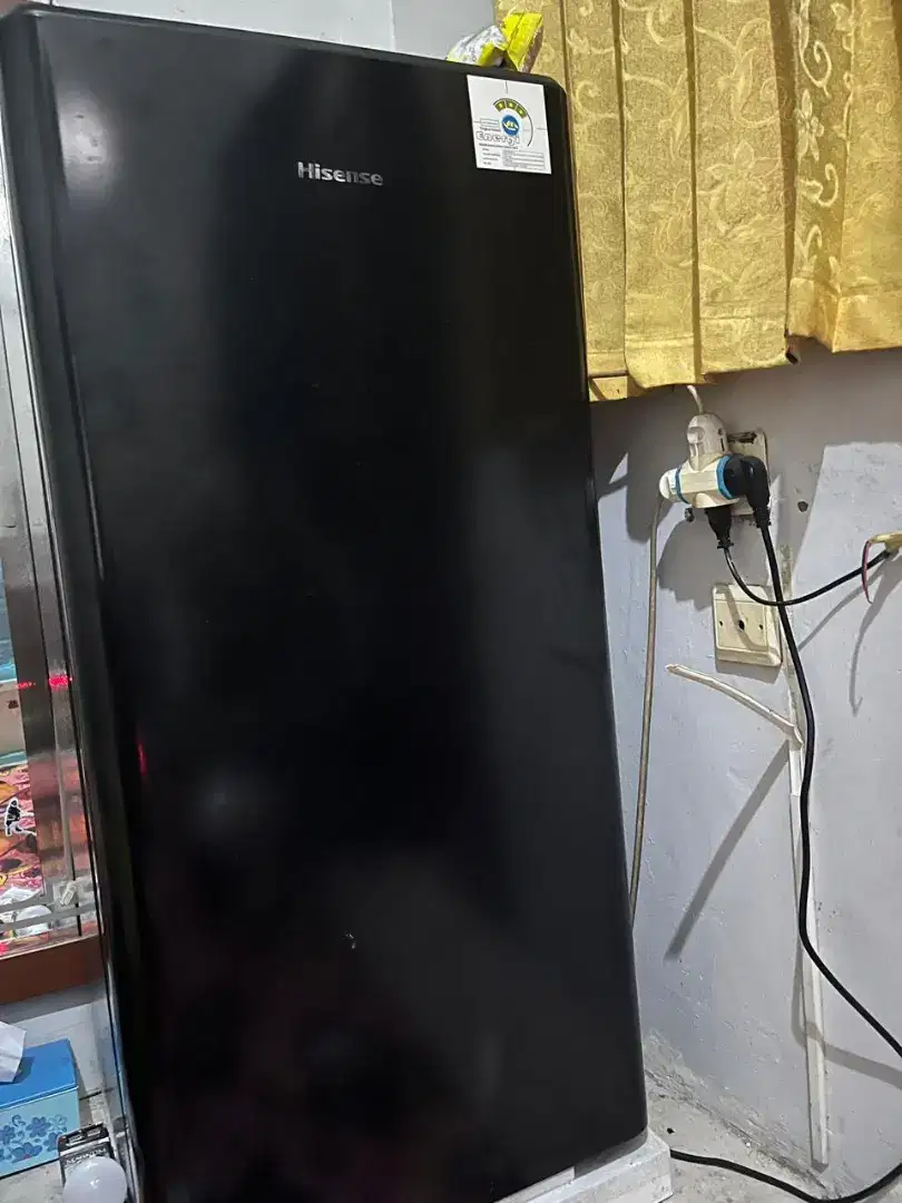 Dijual Kulkas Hisense Model RR198DBN