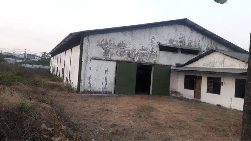 Tanah gudang dijual ngelom megare sepanjang sby