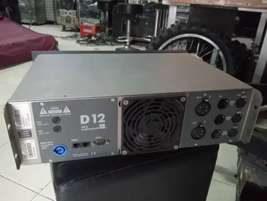 Cari OB pria yang ngerti servis elektronik ringan