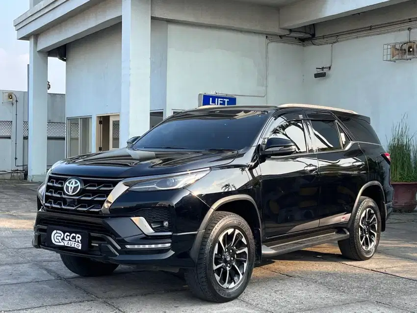 TERMURAH KM 44RB ! TOYOTA FORTUNER GR 2.4 4x2 SPORT 2022 AT MDL 2023
