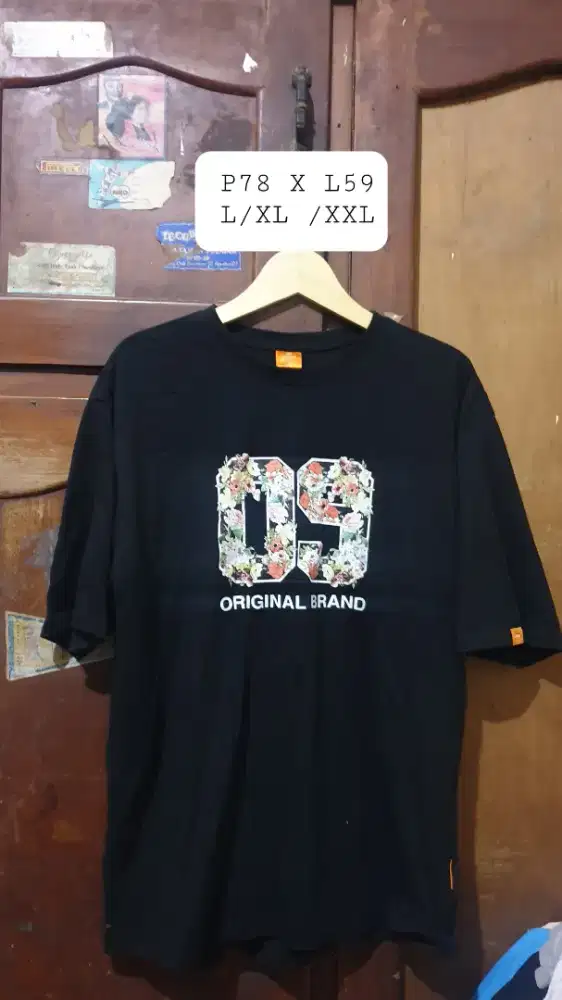 Koas pria thrif brand LIMO