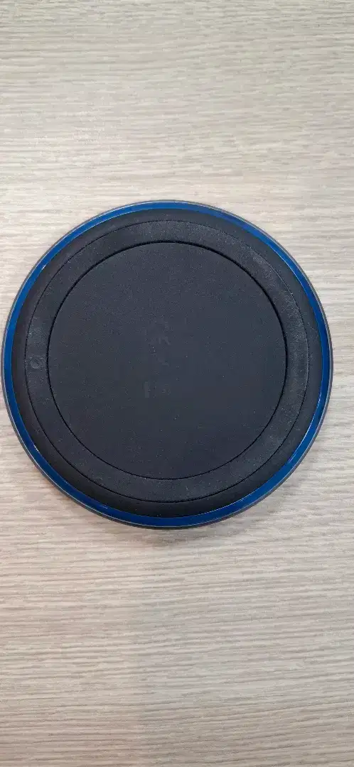 Wireless charger anker