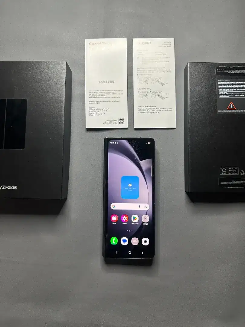 Samsung Galaxy Z Fold 5