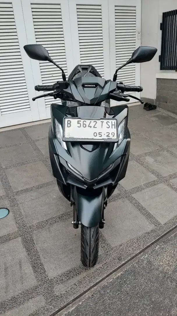 Honda Vario 160 CBS kondisi mulus dan terawat!