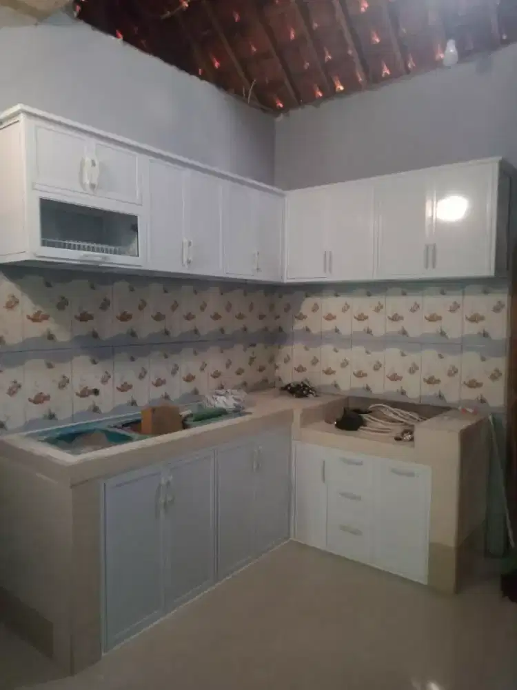 Kitchen set aluminium sukoharjo