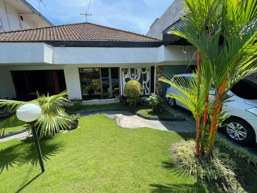 Kupang Indah‼️Jual Rumah Dg private Pool