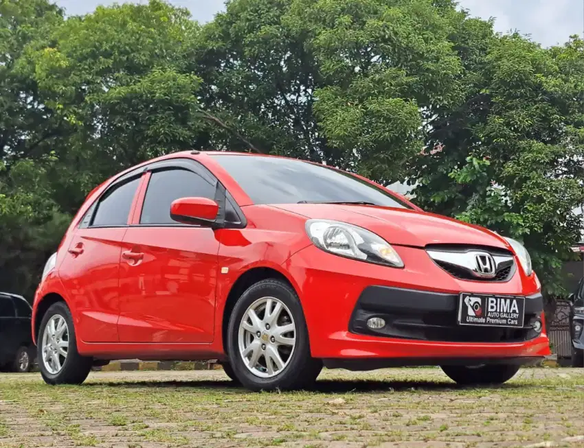 Honda Brio E AT 2014 Kilometer 85 RB Cek dealer resmi Honda