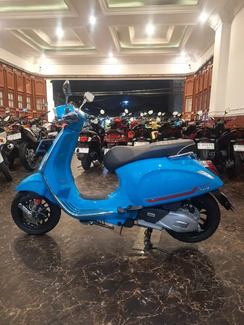 VESPA SPRINT S ABS CASH DAN KREDIT GARANSI MESIN DAN FREE SERVICE