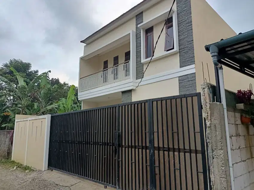 Rumah Luas LT 220 Akses Cepat ke Gerbang Tol Caringin Siap KPR J-31722