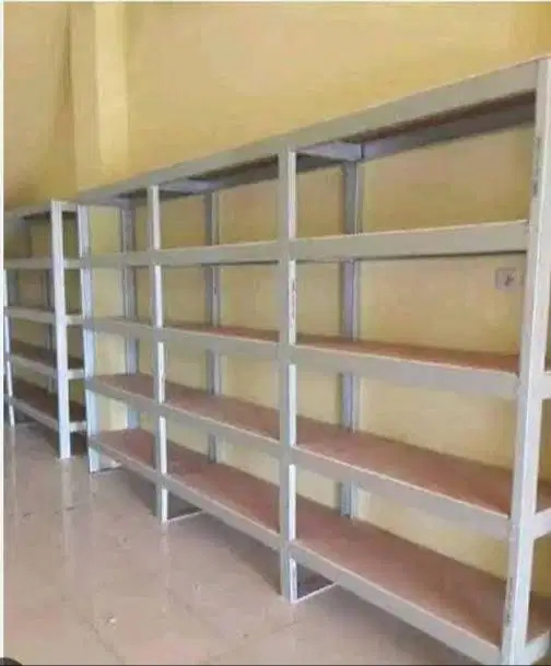 Saya tukang ahli bermacam pekerjaan menerima pembuatan kanopi dll