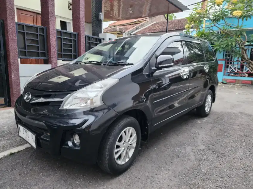 Xenia R Sporty 2013