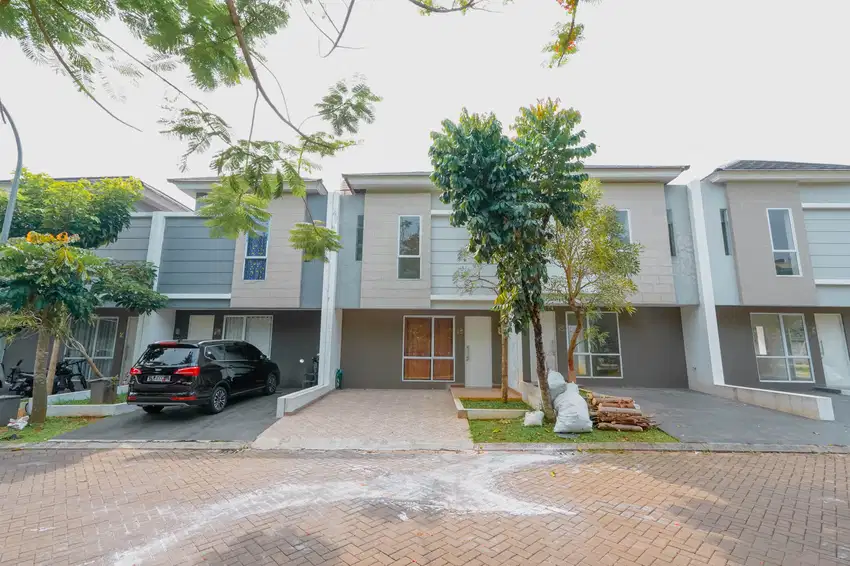 Rumah 2 Lt SHM 8 Mnt ke Mall Paradise Walk Serpong Dibantu KPR J-23178