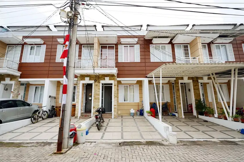 Rumah 2 Lt Strategis Siap KPR 15 Mnt ke CitiPlaza Kutabumi J-17004