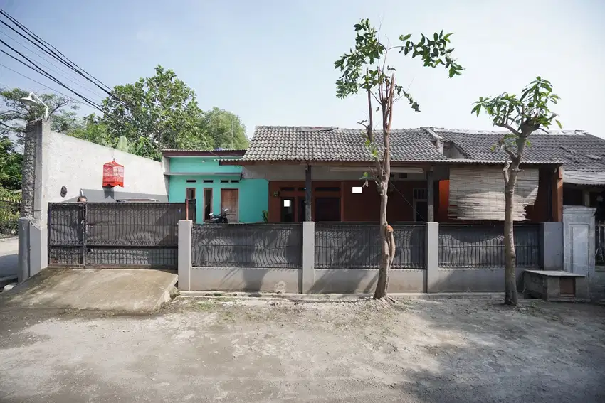 Rumah SHM LT 132 Hadap Selatan 15 Mnt ke Plaza Metropolitan J-20716