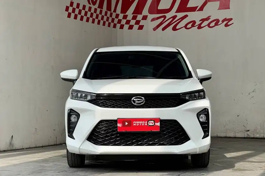 Daihatsu Xenia R AT 2022 Putih