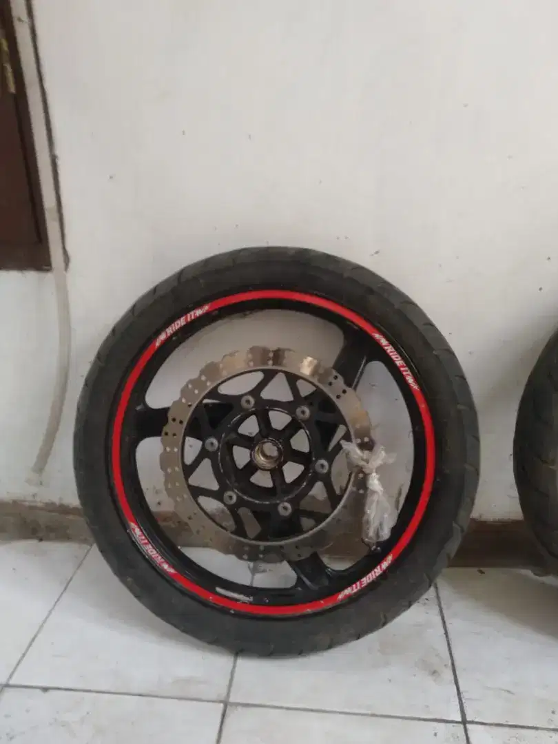 Velg motor Ninja