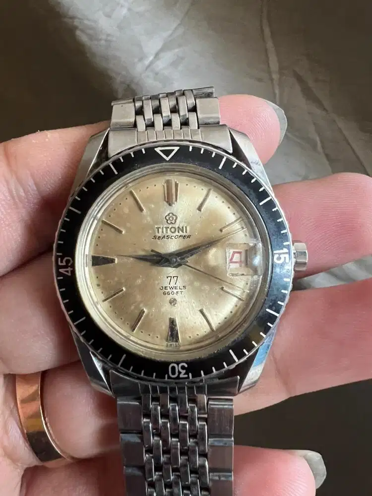 Titoni seascoper rare automatic