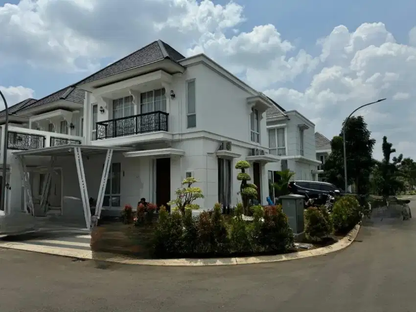 Rumah hook  bangunan baru semi furnish  di Citra Gran Cibubur