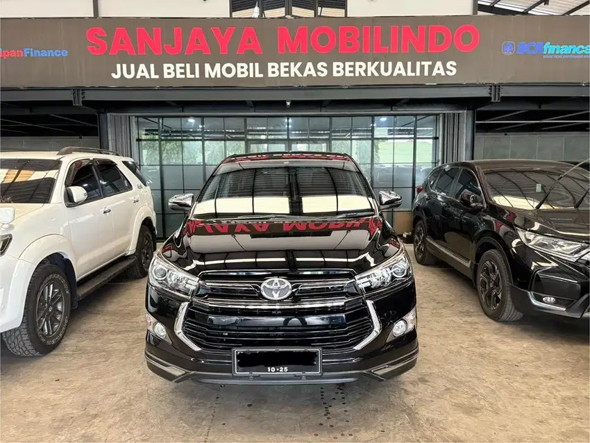 Innova Reborn Venturer 2.0 M/T 2017/2018,Km 72rb