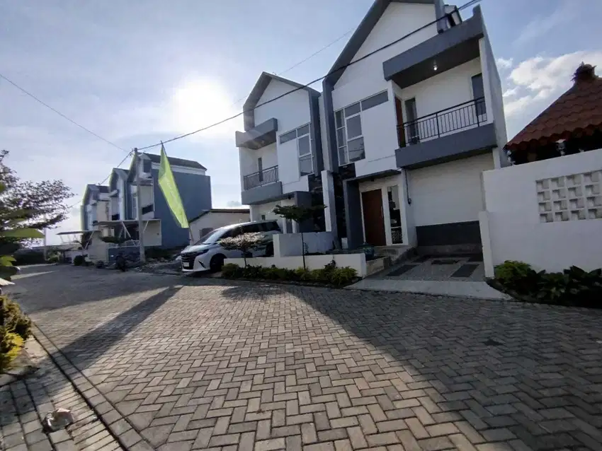 Rumah sebelah apartemen cocok untuk villa