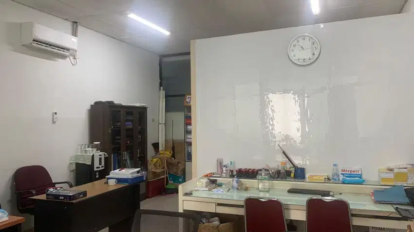 Disewakan Murah Ruko Hanya Lantai 2 Saja di Boulevard Griya Sunter