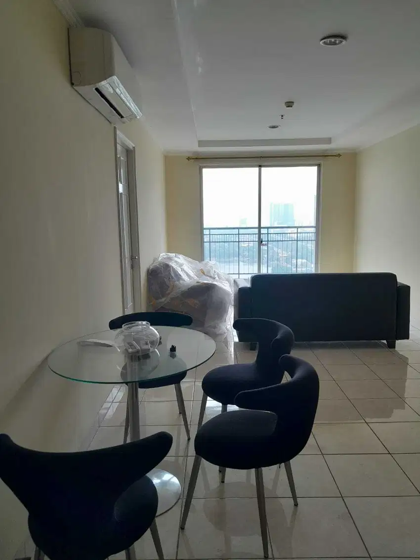 Apartemen French Walk - tower Lourdes Garden, 3+1br, lokasi di MOI