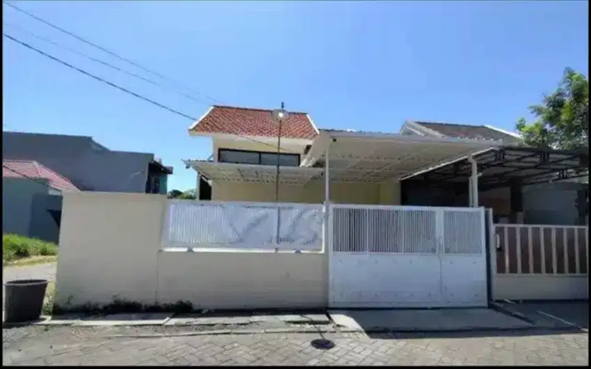 Rumah Pojok 1 Lantai Di Medokan Sawah Timur Surabaya