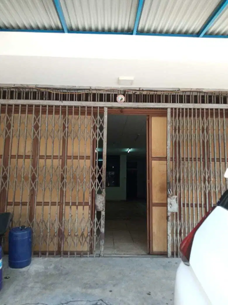 Dijual Cepat Ruko Pinggir Jalan Besar Lautze Raya, Jakarta Pusat