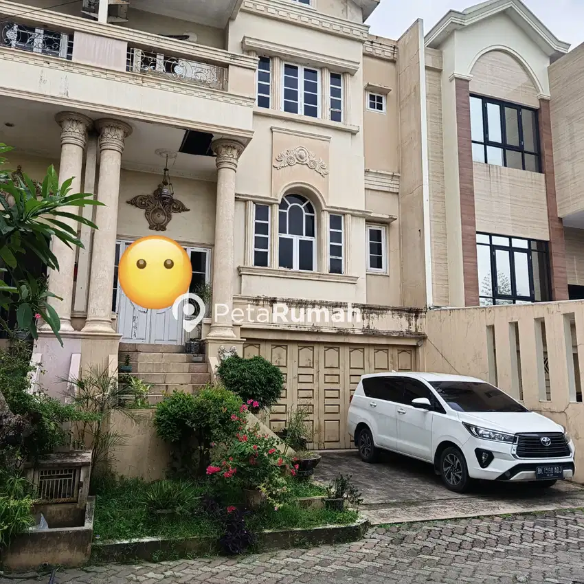 DIJUAL VILLA JALAN GAPERTA KOMPLEK PIAZZA RESIDENCE (HANNY)