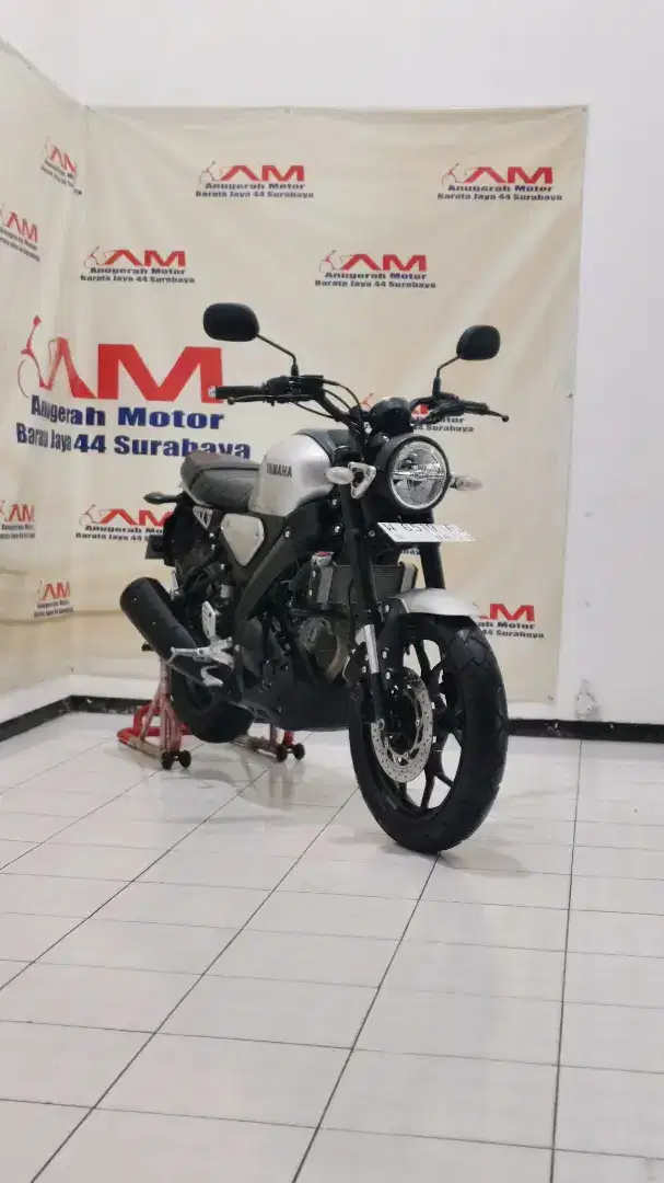 Km rendah yamaha XSR 155 tahun 2023 warna silver