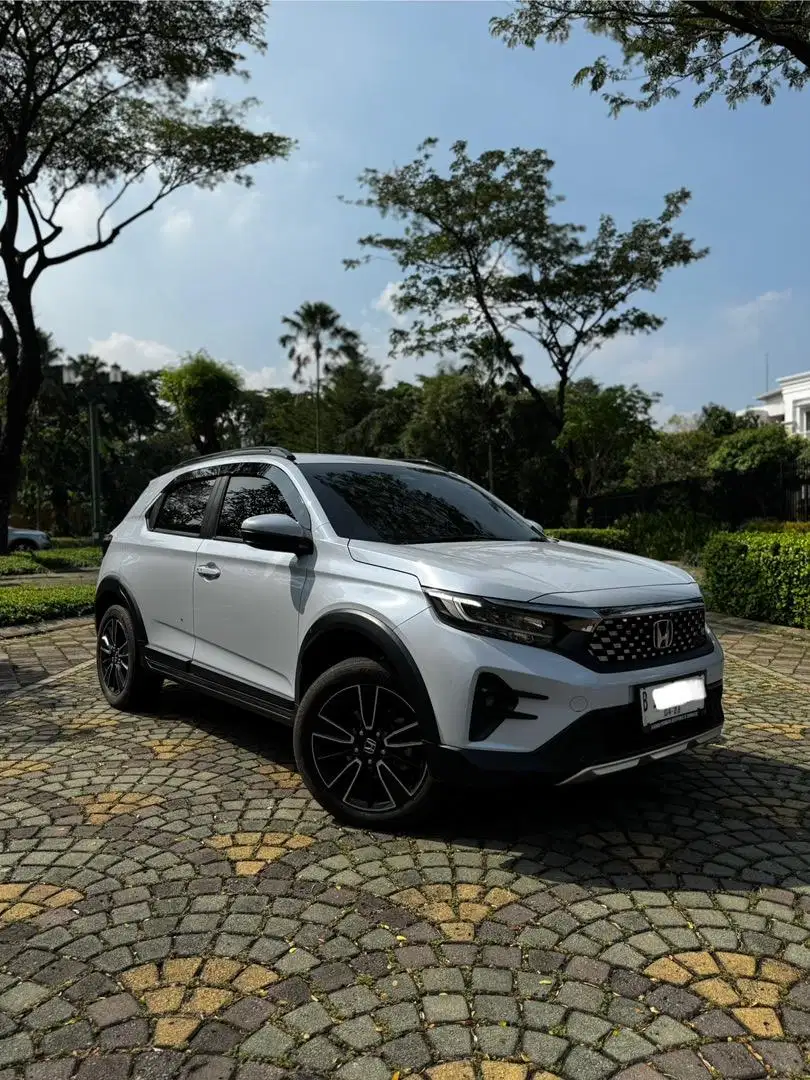 Dijual CASH Termurah Honda WRV RS Sensing A/T 2023