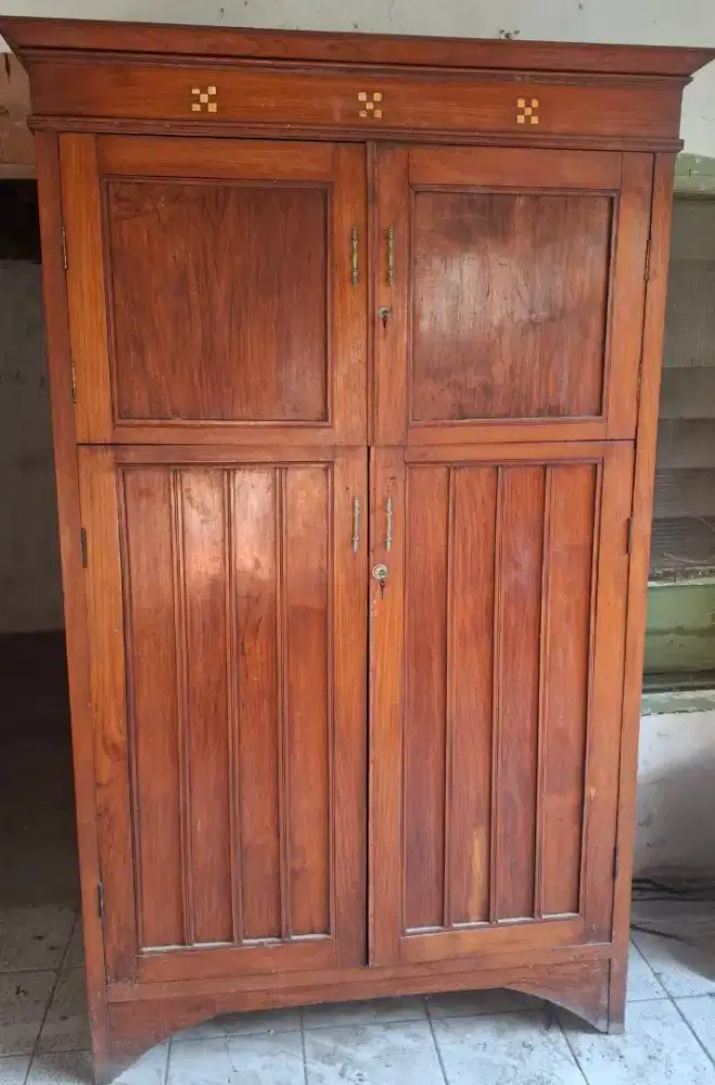 Lemari Jati solid 2meter