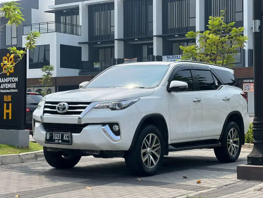 Toyota Fortuner VRZ 2.4 AT 2018 Pajak Panjang