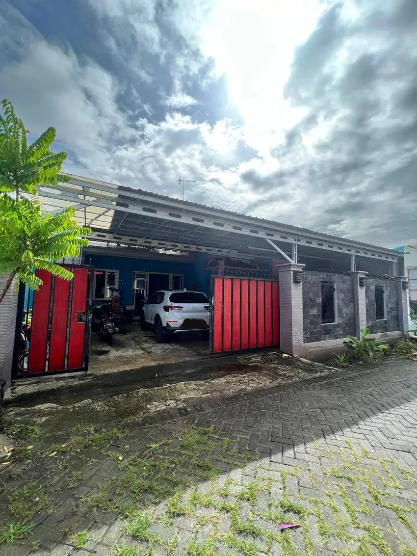 Rumah di Perum Adimas Rogojampi Banyuwangi