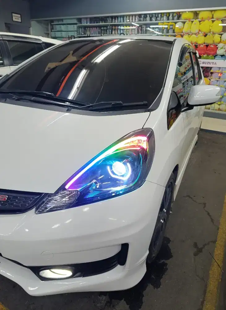 Jual santai Honda Jazz rs