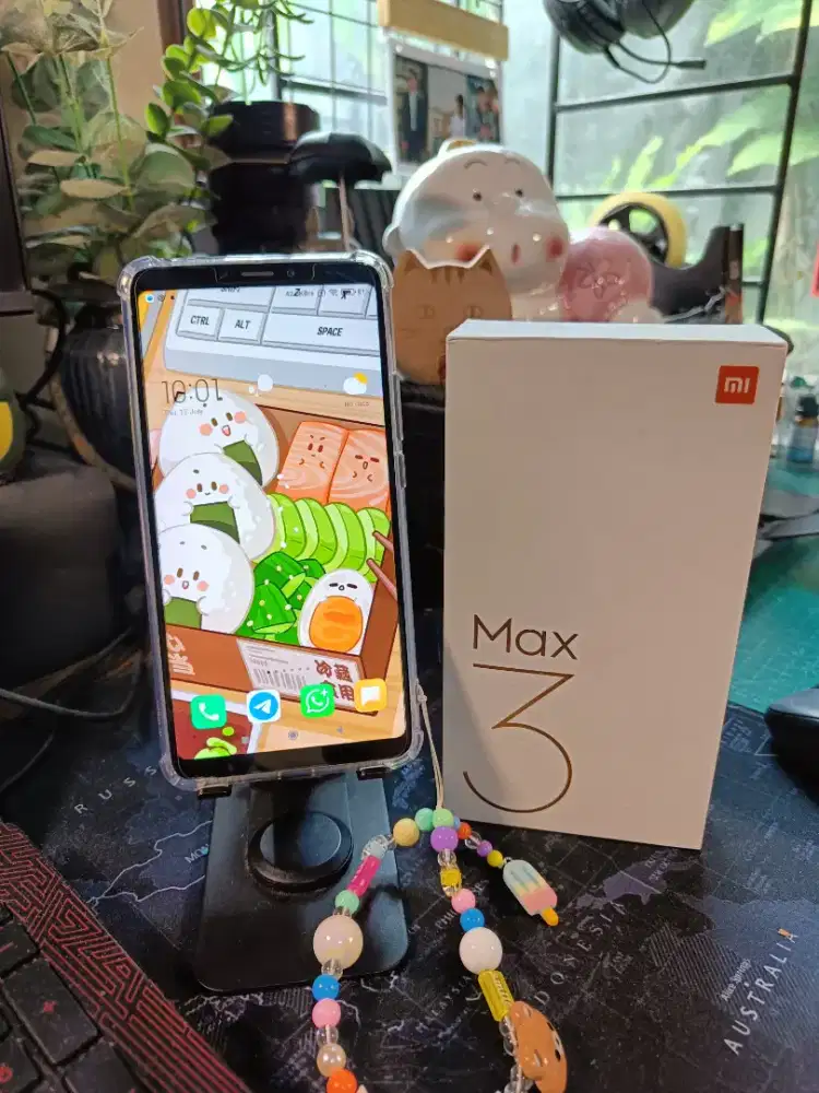 DIJUAL HP XIAOMI MIMAX 3 / MI MAX 3 STORAGE 4/64GB HITAM LAYAR BESAR