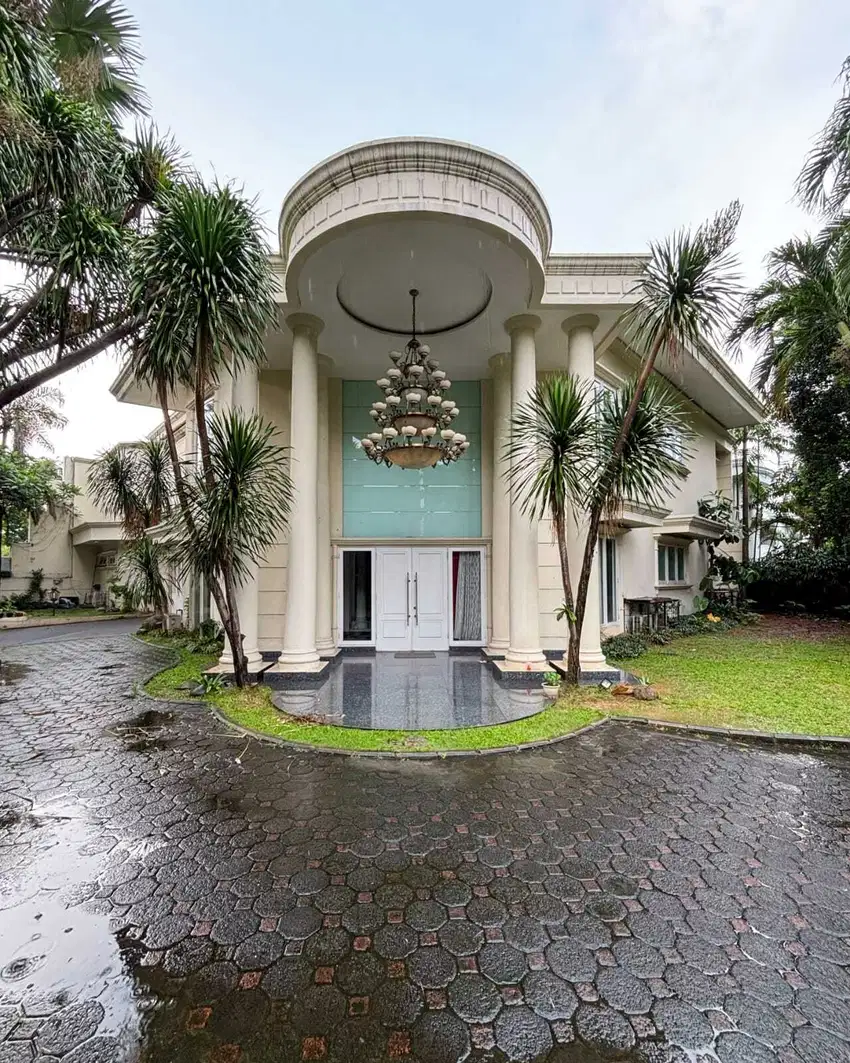 For sale Rumah Modern Classic Siap Huni Di Pondok Indah Jakarta Selata