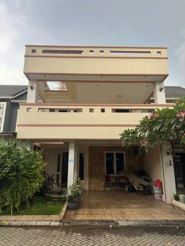 Dijual Cepat Rumah full Furnished Metland Transyogi